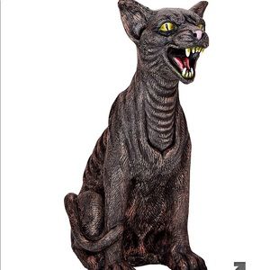 Halloween cat decor